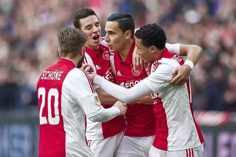 Ajax Amsterdam: Tantangan dan Masa Depan