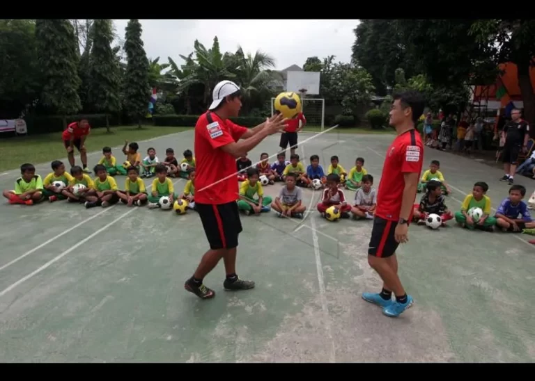 Kesempatan dan Akses untuk Anak-Anak Melalui Sepak Bola