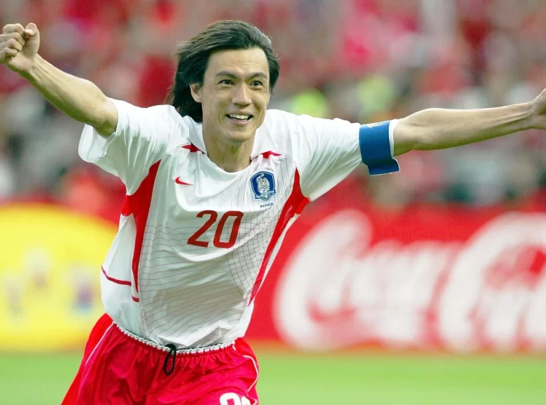 Kisah Legenda Sepak Bola Asia: Dari Hong Myung-bo hingga Hidetoshi Nakata