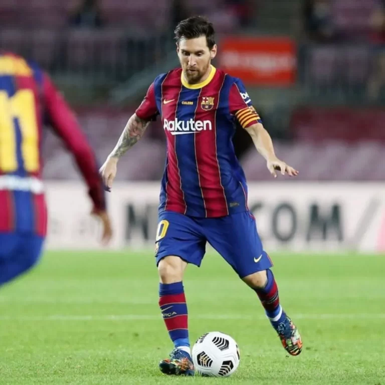 Kisah Sukses Lionel Messi: Sebuah Perjalanan dari Rosario ke Barcelona