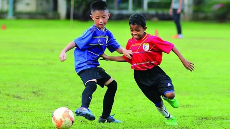 Menciptakan Lingkungan yang Mendukung Sepak Bola Anak-Anak