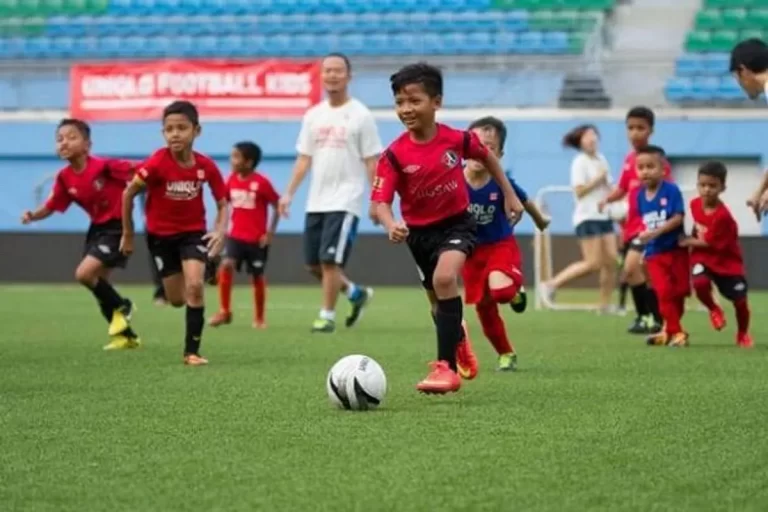 Peran Pesepak Bola dalam Meningkatkan Kesejahteraan Anak-Anak