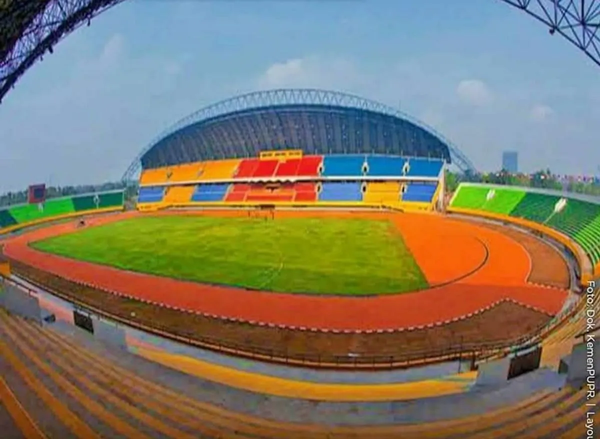Sepak Bola dan Dana Investasi: Pembangunan Stadion