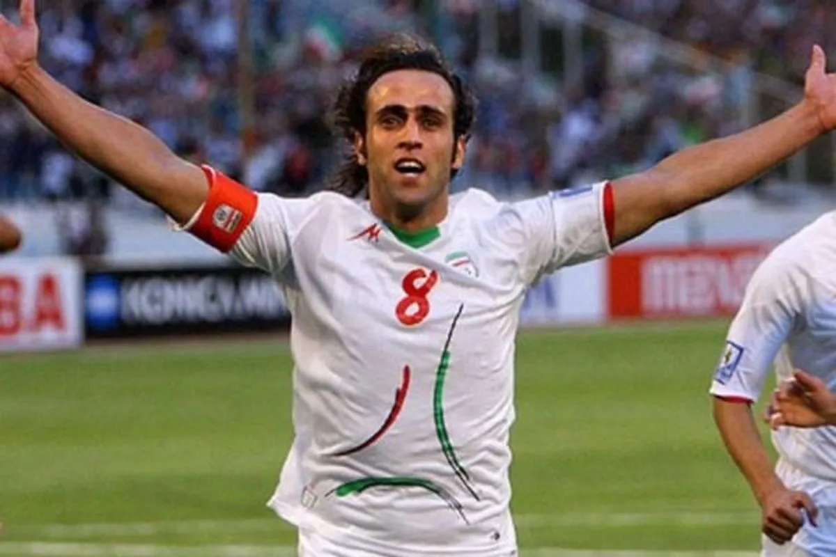 Sosok Ikonik Ali Karimi: Legenda Sepak Bola Iran