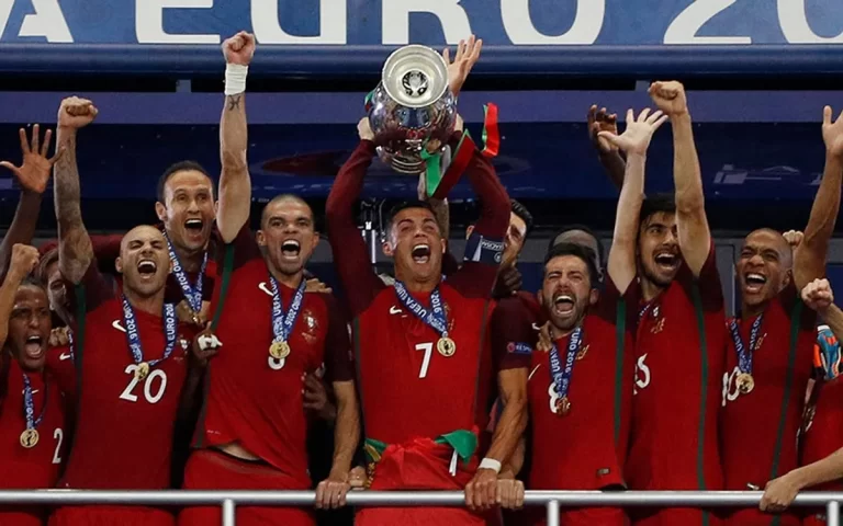 Timnas Sepak Bola Portugal: Dari Eusébio hingga Ronaldo